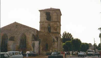 St ciers juin 1985 l eglise touchee par la foudre